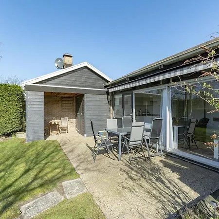 Boerenslag-2 Bungalow, 5-guests Opposite * Sint Maartensvlotbrug