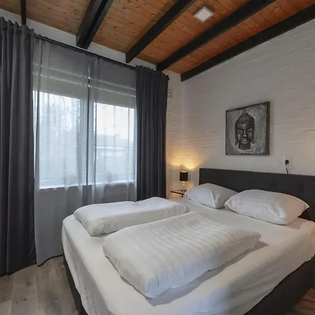Holiday home Exquisite By The Sea Sint Maartensvlotbrug