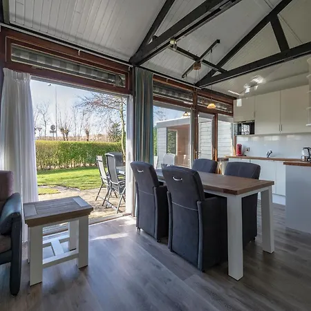 Boerenslag-2 Bungalow, 5-guests Opposite *