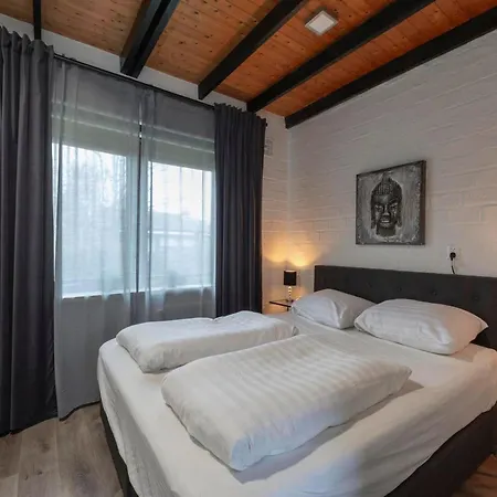 Дом отдыха Boerenslag-2 Bungalow, 5-guests Opposite Sint Maartensvlotbrug